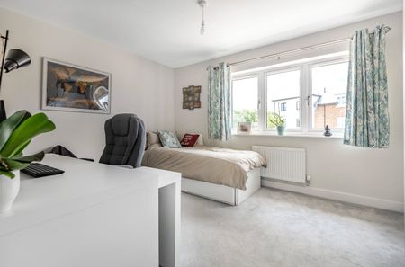 2 bedroom terraced house to rent - Photo 4