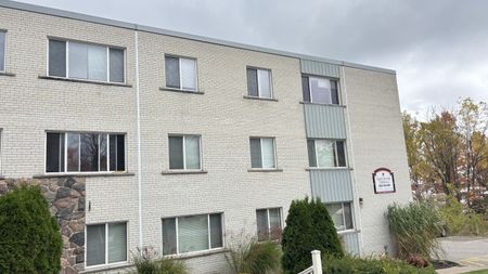 7 & 15 Vancouver Street, Barrie - Photo 4