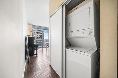 For Lease - 33 Charles Street Unit# 2908, Toronto, Ontario - Photo 4