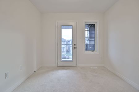 For Lease - 56 Mckernan Avenue, Brantford, Ontario - Photo 5