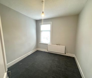 2 bedroom house to rent - Photo 3