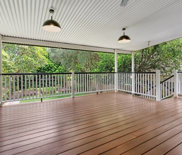 Timeless Character Meets Modern Living - Photo 4