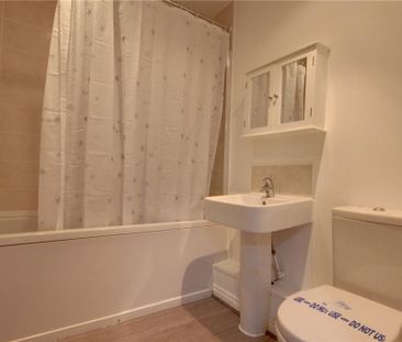 2 bedroom property to rent - Photo 4