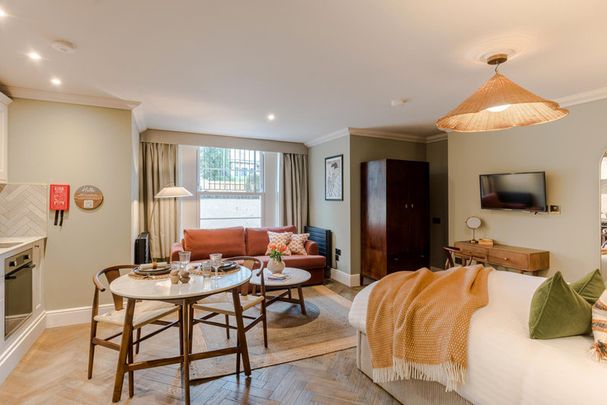 Tyndall's Park Road - Photo 1