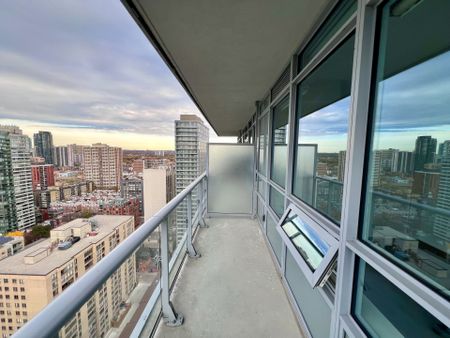 For Lease - 365 Church Street Unit# 3003, Toronto, Ontario - Photo 3