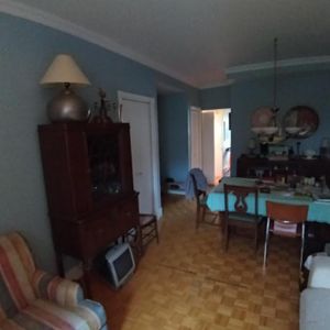 Tout compris Grand 4 1/2 Sous-location sur 2 étages Ville-Marie - Photo 2