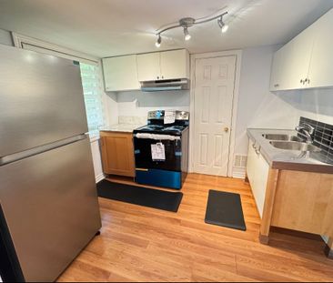 For Lease - 43 Chiswick Crescent Unit# basement, Aurora, Ontario - Photo 4