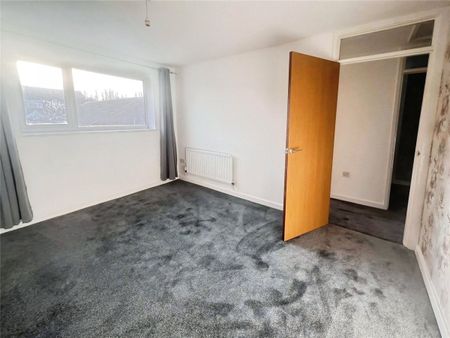 Glaisdale Gardens, Wolverhampton, West Midlands, WV6 - Photo 4