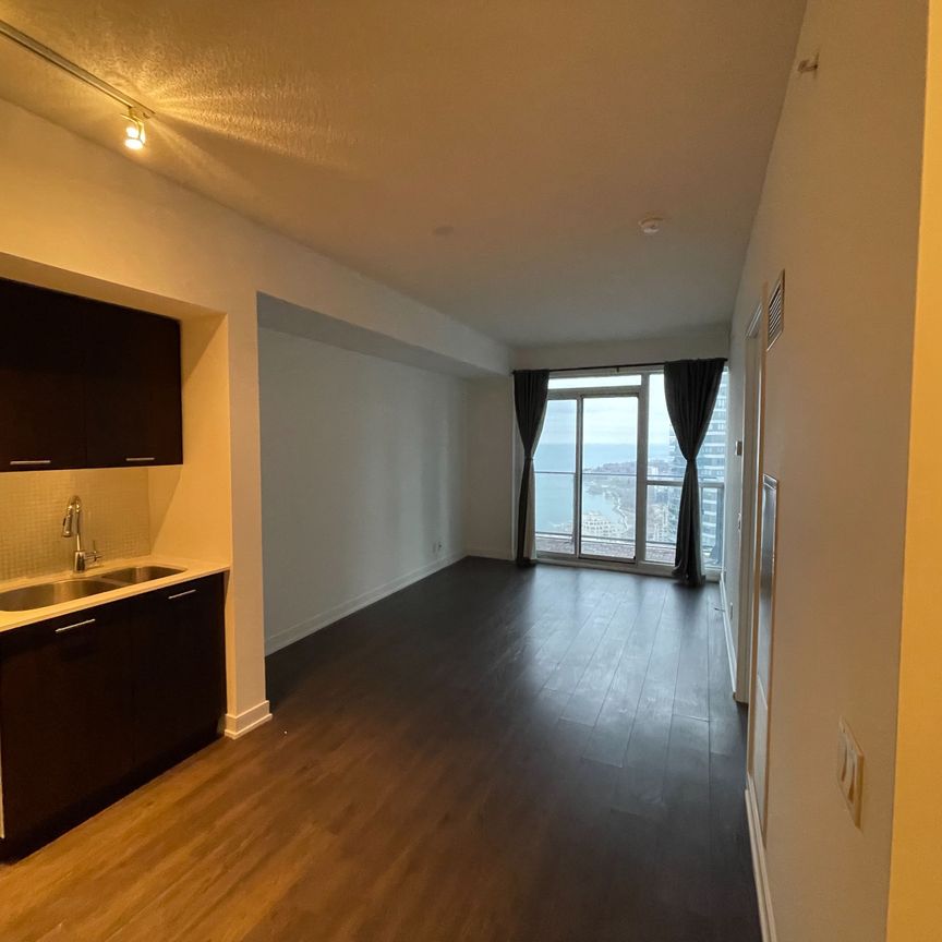 For Lease - 2200 Lake Shore Boulevard Unit# 4003, Toronto, Ontario - Photo 1
