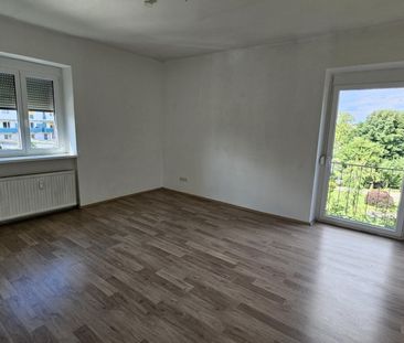 Geförderte – Großzügige 2 Zimmerwohnung mit englischem Balkon / Hei... - Photo 2