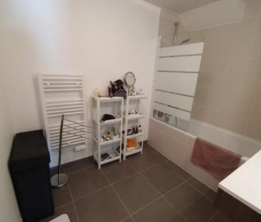 Location Appartement 5 pièces Meublé 95m² BORDEAUX 33300 - Photo 6