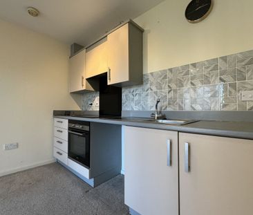 Cromford Court, GRANTHAM - Photo 2