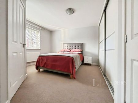 4 bedroom house to rent Chestnut Place, Cringleford, Norwich, NR4 - Photo 5