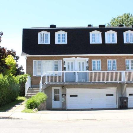 Bachelor Ste-Thérèse - Photo 4