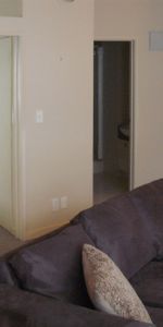Neat and Tidy 1 Bedroom Apartment - Photo 4