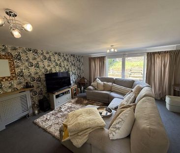 3 bedroom townhouse to rent - Photo 1