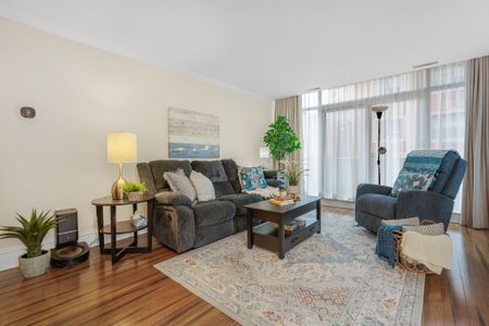 For Lease - 67 Caroline Street Unit# 102, Hamilton, Ontario - Photo 2