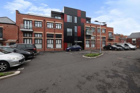 2 bedroom penthouse to rent - Photo 5