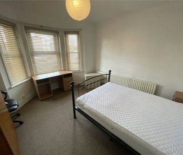 Columbia Road, Bournemouth, BH10 - Photo 6