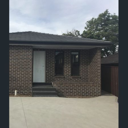 Walk to the Train station - Photo 3