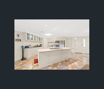 Ideal 3-Bedroom Home! - Photo 2