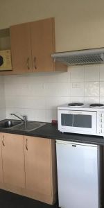 Studio Apartment - Photo 4