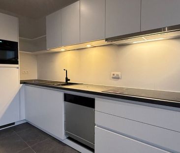 Appartement te huur in Ooigem voor € 850 met 2 slaapkamers - Photo 4