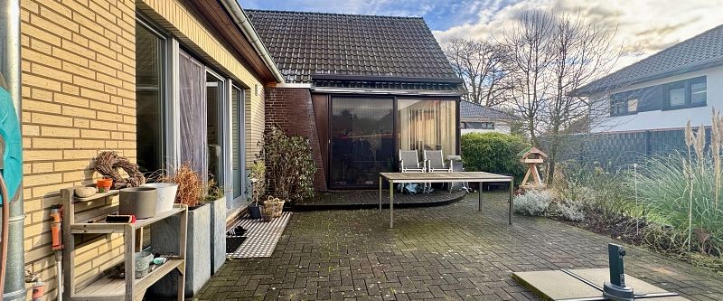 Familienfreundliche Erdgeschosswohnung mit modernem Flair und sonniger Terrasse in Marklohe! - Photo 1