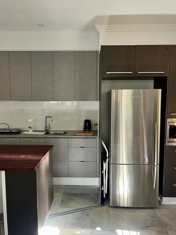 Manly West - Photo 4