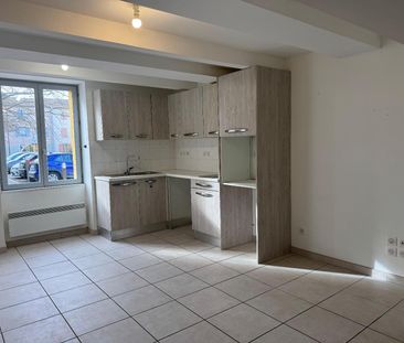 Location Appartement 1 pièce 39m² ROUGIERS 83170 - Photo 3