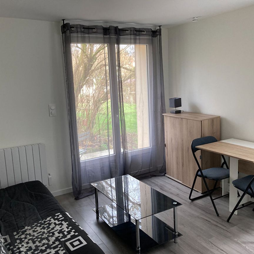 Location Appartement 1 pièce 17m² - Photo 1