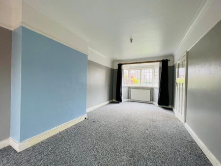 3 bedroom semi-detached house to rent - Photo 2