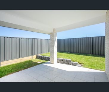 14 Neptune Avenue, Forster, NSW 2428 - Photo 6