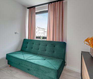 Kawalerka obok Sądu, Wniebowstąpienia 13 - Photo 1