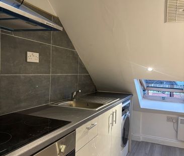 1 Bed Flat, Sudbury Court Road, HA1 - Photo 1