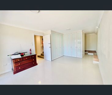 2/261 Pacific Highway, Lindfield, NSW 2070 - Photo 3