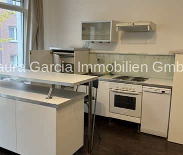 Aachen- Bahnhofstr.: Eine Wohnung im 1. OG mit Balkon und höhen Dec... - Foto 2