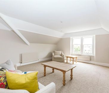 3 bedroom maisonette to rent - Photo 1