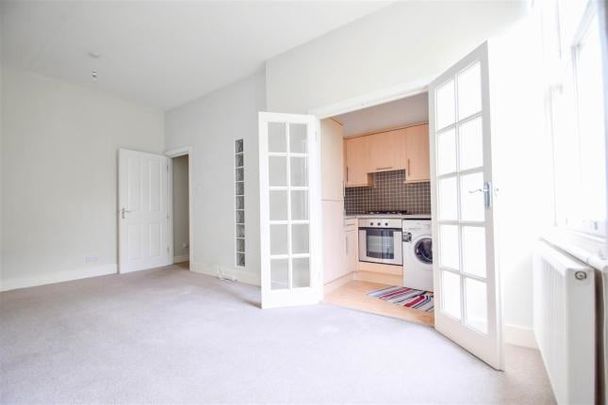 1 Bed Flat, Evering Road, E5 - Photo 1