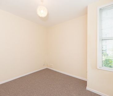 2 Bed Flat, Robinson Rd, SW17 - Photo 5