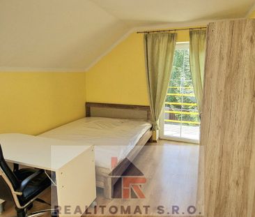 Pronájem domu 160 m² s pozemkem 946 m² - Photo 4