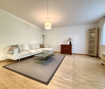 Beautiful furnished apartment of 3.5p with small terrace next to th... - Photo 4