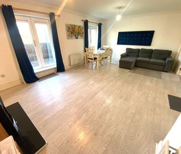 Mount Garrett Park, Tyrrelstown, Dublin 15 - Photo 2