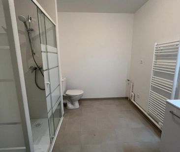 Location Appartement 2 pièces 56m² ROUEN 76100 - Photo 3