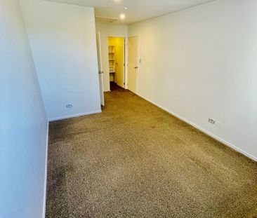 HAMILTON EAST, 3 BEDROOMS - Photo 6