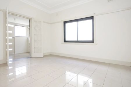 104 Alfred Street, Rosehill. - Photo 5