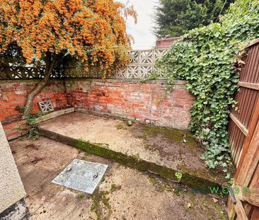 2 bedroom semi-detached house to rent - Photo 1
