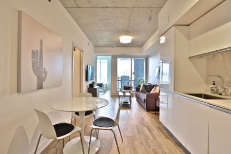 Carnaby Lofts 20 , #830 - Photo 5