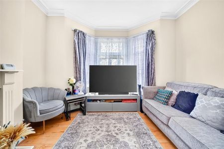 4 bedroom terraced house to rent - Photo 2