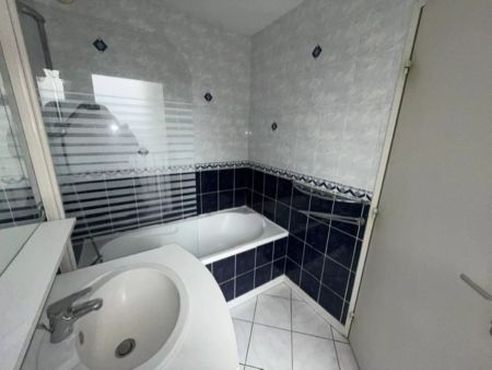 Appartement de type 2 , 61.42 m² - Photo 4